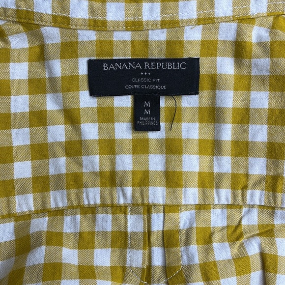 BANANA REPUBLIC CHECKERED BUTTON UP SHIRT - Picture 4 of 4